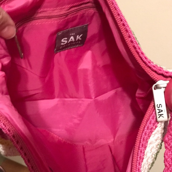 Sak - Picture 4 of 5